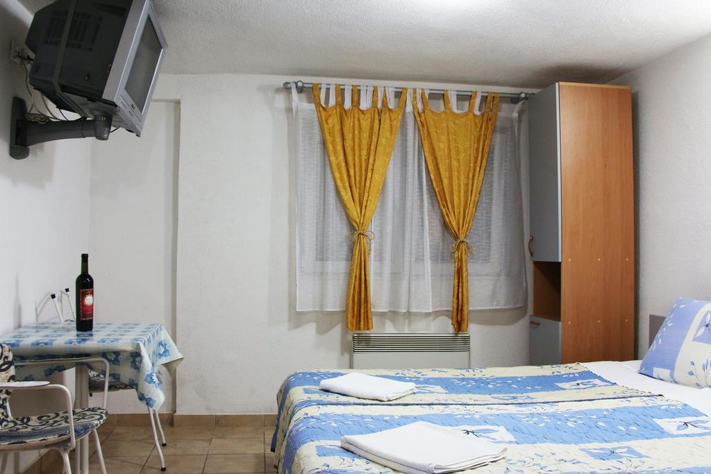 B&S Apartments Ohrid Buitenkant foto